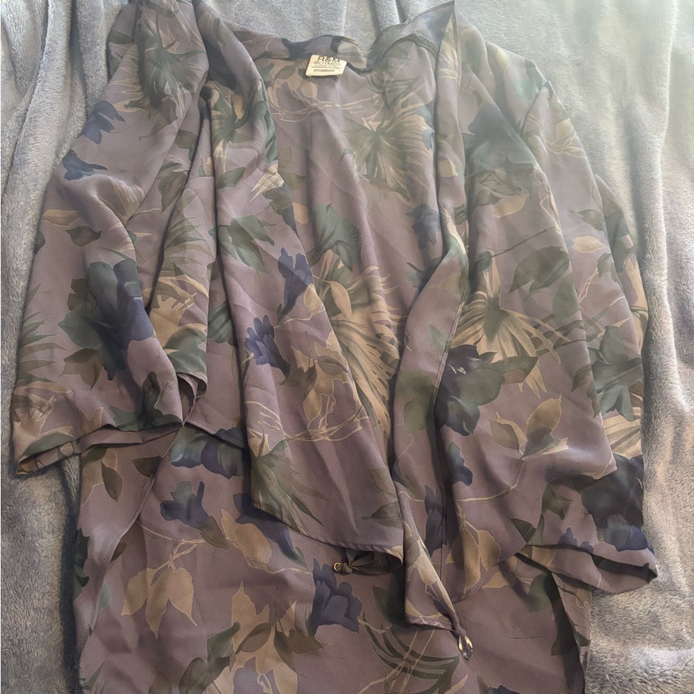 Large women top